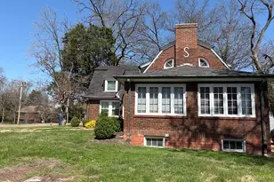8364 Big Bend Blvd, Webster Groves, MO 63119 - Photo 3