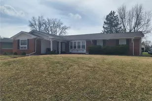 2703 Aberdeen Dr, Florissant, MO 63033 - Photo 3