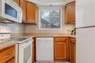 5133 Hollow Wood Ct, Saint Louis, MO 63128 - Photo 11