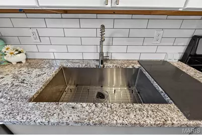 6929 Dartmouth Avenue, University City, MO 63130 - Photo 19