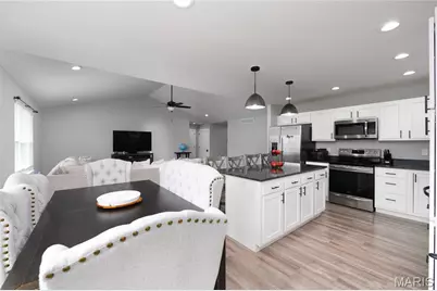 137 Mary Catherine Street, Waynesville, MO 65583 - Photo 11