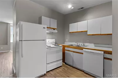 1711 S 8th Street, Saint Louis, MO 63104 - Photo 7