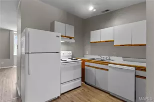 1711 S 8th St, Saint Louis, MO 63104 - Photo 7