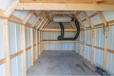 202 W Canada Street, Sturgeon, MO 65284 - Photo 49