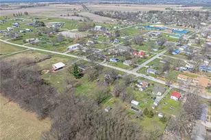 202 W Canada St, Sturgeon, MO 65284 - Photo 35