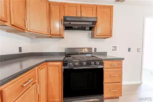 202 W Canada St, Sturgeon, MO 65284 - Photo 47
