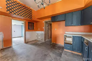 806 N Galloway Rd, Vandalia, MO 63382 - Photo 9