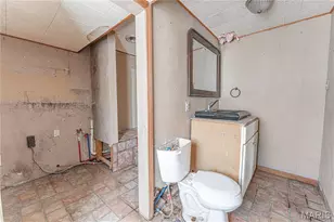 806 N Galloway Rd, Vandalia, MO 63382 - Photo 21