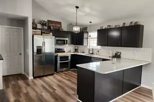 210 Creekwood Blvd, Troy, MO 63379 - Photo 3