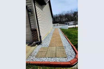 210 Creekwood Boulevard, Troy, MO 63379 - Photo 9