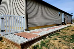 210 Creekwood Blvd, Troy, MO 63379 - Photo 11