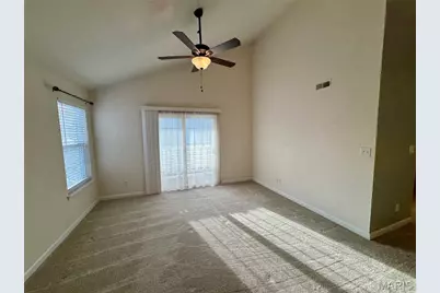 231 Saravalle Drive, Saint Peters, MO 63376 - Photo 7