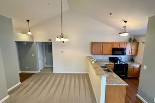 231 Saravalle Dr, Saint Peters, MO 63376 - Photo 5