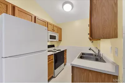 3116 Denmark Drive, Bridgeton, MO 63044 - Photo 5