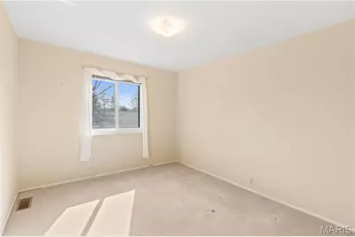 313 Providence Road, Ballwin, MO 63011 - Photo 23