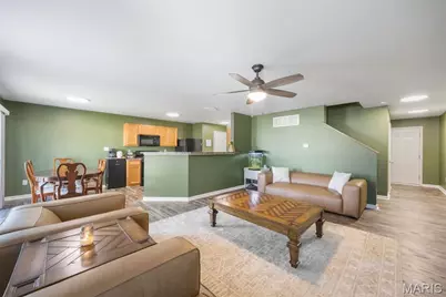 1021 Chesterfield Drive, Wentzville, MO 63385 - Photo 9