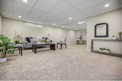 12128 Fleetwood Place, Maryland Heights, MO 63043 - Photo 19