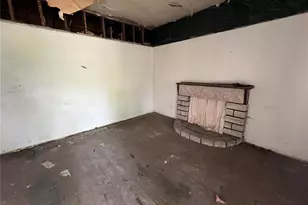 311 E Monroe St, Paris, MO 65275 - Photo 3