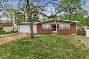 2400 Bluegrass Ln, Florissant, MO 63033 - Photo 55