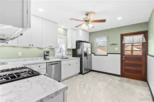 5521 Murdoch Ave, Saint Louis, MO 63109 - Photo 9