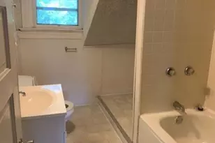 4429 Pennsylvania Ave, Saint Louis, MO 63111 - Photo 7