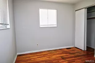 105 Clearview Dr, Florissant, MO 63033 - Photo 9