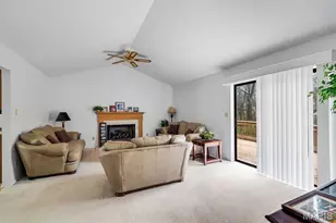 3423 Hilltop Dr, Saint Charles, MO 63301 - Photo 5