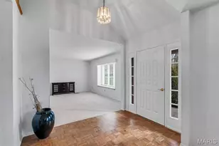 3423 Hilltop Dr, Saint Charles, MO 63301 - Photo 11