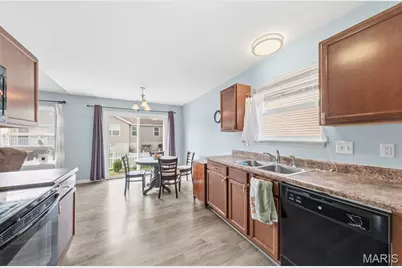 408 Wynchat Drive, O'Fallon, MO 63366 - Photo 7