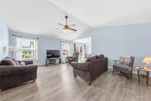 408 Wynchat Dr, O'Fallon, MO 63366 - Photo 17