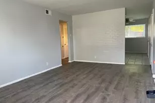 3648 Edmundson Rd, Saint Louis, MO 63114 - Photo 3