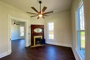 145 Ellis Ave, Troy, MO 63379 - Photo 5