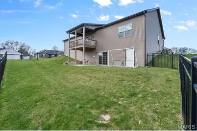 3467 Castle Court, Cape Girardeau, MO 63701 - Photo 9