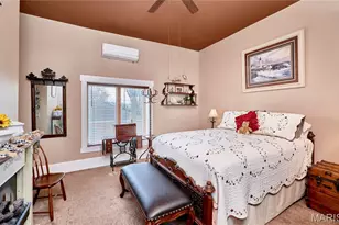 320 N Main St, Louisiana, MO 63353 - Photo 41