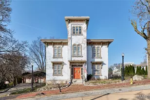 320 N Main St, Louisiana, MO 63353 - Photo 1