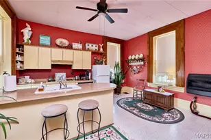 320 N Main St, Louisiana, MO 63353 - Photo 67