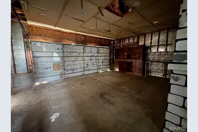 6434 Christopher Drive, Saint Louis, MO 63129 - Photo 11