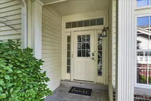 827 Stone Meadow Dr, Chesterfield, MO 63005 - Photo 27