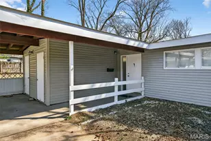 905 St Anthony Ln, Florissant, MO 63033 - Photo 5