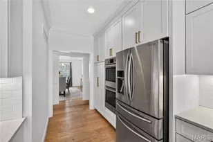 811 N Harrison Ave, Kirkwood, MO 63122 - Photo 19