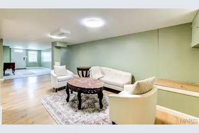 8370 Orchard Avenue, University City, MO 63132 - Photo 13