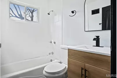 800 Babler Drive, Florissant, MO 63031 - Photo 17