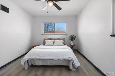 800 Babler Drive, Florissant, MO 63031 - Photo 13