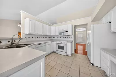 16734 Heather Moor Drive, Florissant, MO 63034 - Photo 13