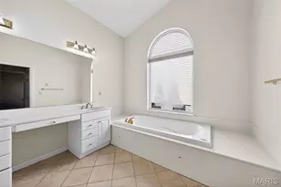 16734 Heather Moor Dr, Florissant, MO 63034 - Photo 35