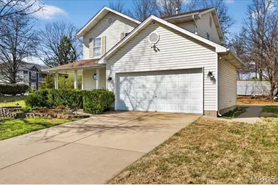 4672 Kellykris Drive, Saint Charles, MO 63304 - Photo 3