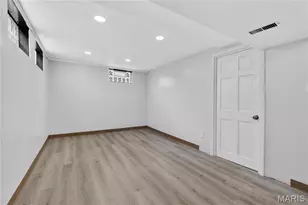 9999 Casa Rosa Dr, Affton, MO 63123 - Photo 49