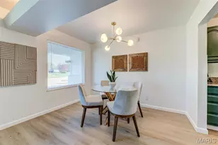 2284 Luxmore Dr, Saint Louis, MO 63136 - Photo 9