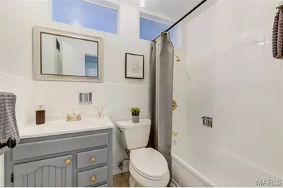 2284 Luxmore Drive, Saint Louis, MO 63136 - Photo 13