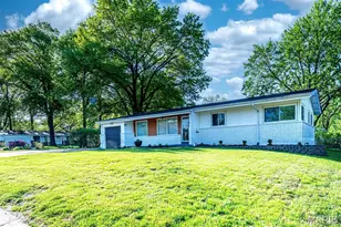 2284 Luxmore Dr, Saint Louis, MO 63136 - Photo 3